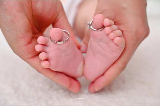 双鸭山7个月孕妇肚子疼